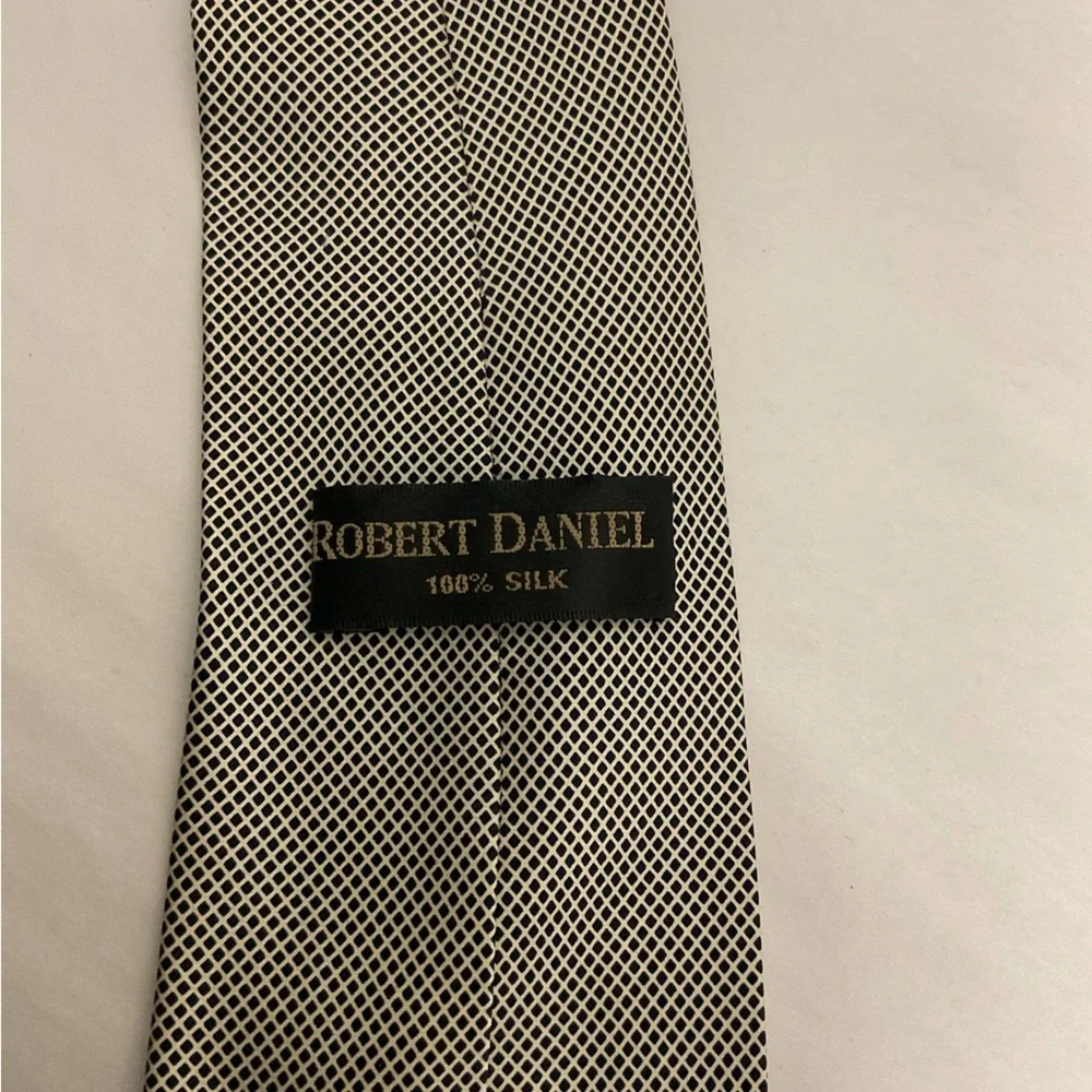 Lot of 4 Fun Ties
